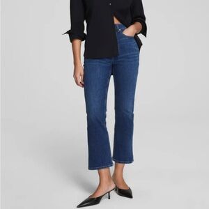 NWT Spanx SPANXsculpt ReDefine Kick Flare Jeans - Bennet Wash in size 8